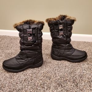 Totes Winter boots. NWOT. Size 7 Womens